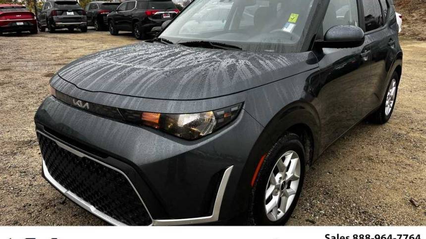 2023 Kia Soul LX — Hatchback — 57,035 mi — Temecula, CA