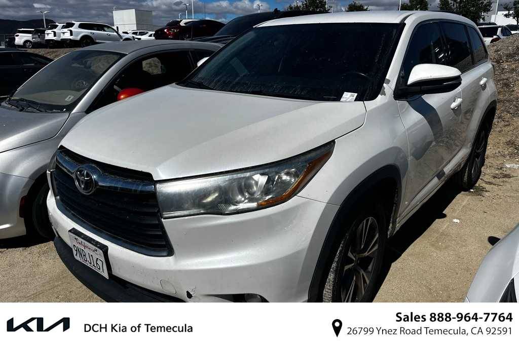 2015 Toyota Highlander LE V6 — SUV — 170,844 mi — Temecula, CA