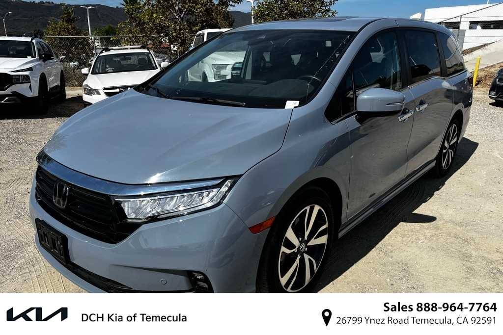 2023 Honda Odyssey Touring — Minivan — 21,594 mi — Temecula, CA