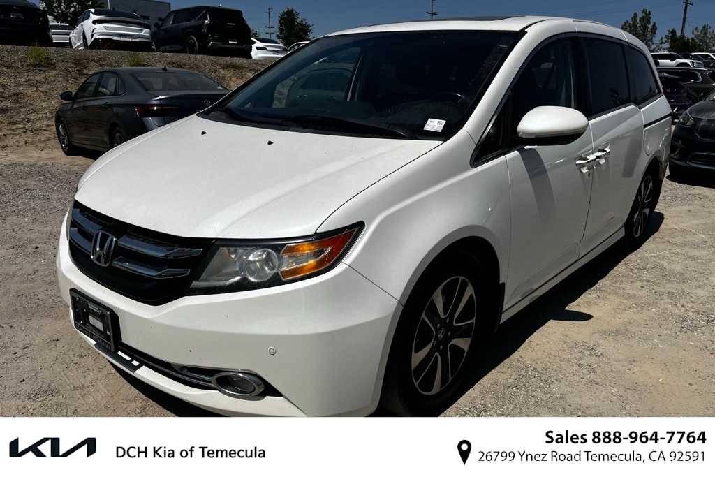 2016 Honda Odyssey Touring Elite — Minivan — 121,761 mi — Temecula, CA