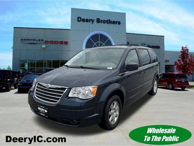 2008 Chrysler Town & Country Touring — Minivan — 63,080 mi — Iowa City, IA