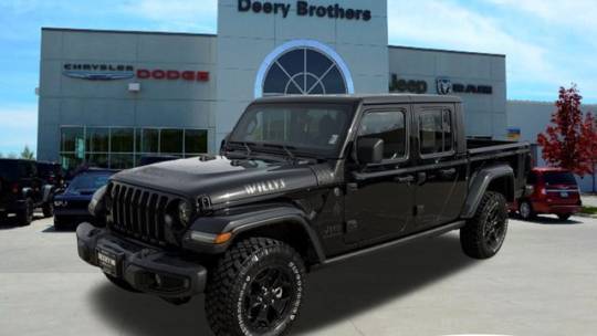 2022 Jeep Gladiator Willys — Pickup Truck — 46,309 mi — Iowa City, IA