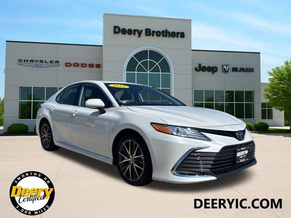 2024 Toyota Camry XLE — Sedan — 5,185 mi — Iowa City, IA