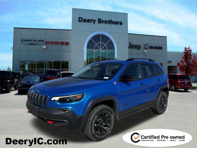 2022 Jeep Cherokee Trailhawk — SUV — 46,530 mi — Iowa City, IA