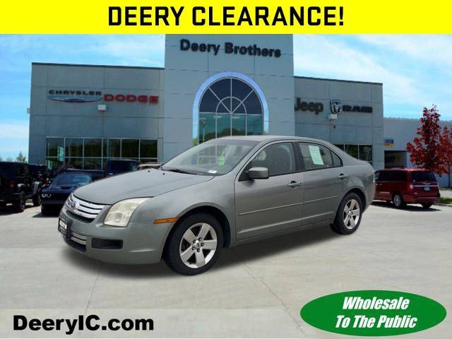 2006 Ford Fusion SE — Sedan — 158,671 mi — Iowa City, IA