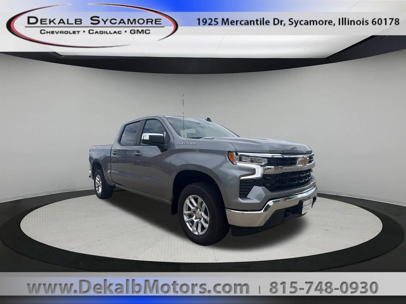 2025 Chevrolet Silverado 1500 LT — Pickup Truck — 821 mi — Sycamore, IL