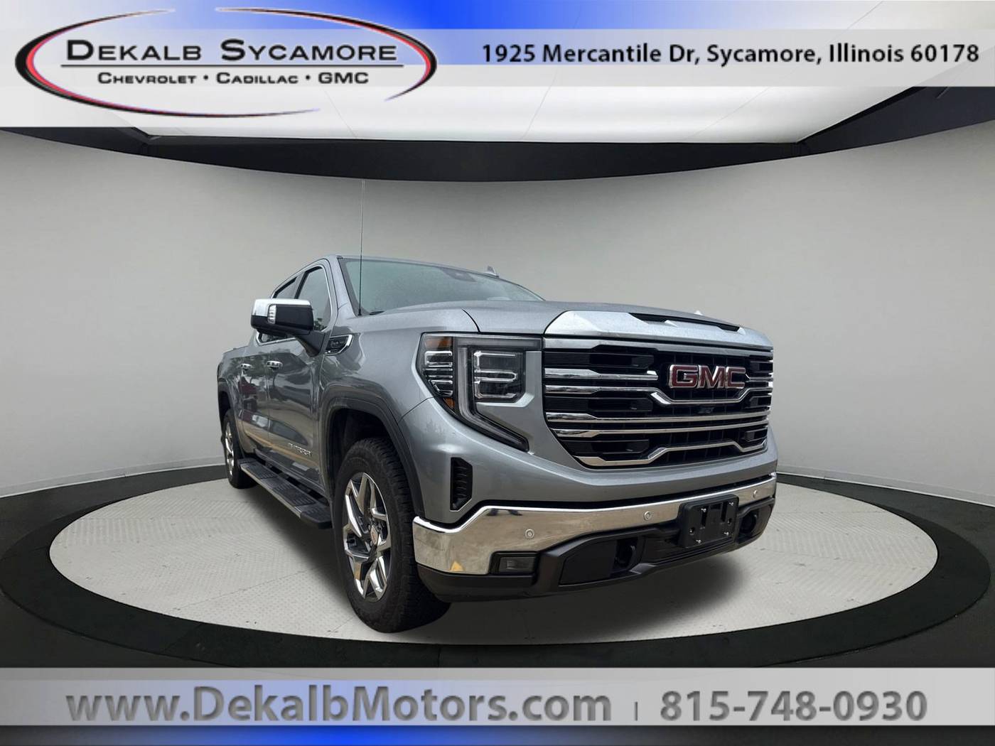 2025 GMC Sierra 1500 SLT — Pickup Truck — 8,349 mi — Sycamore, IL