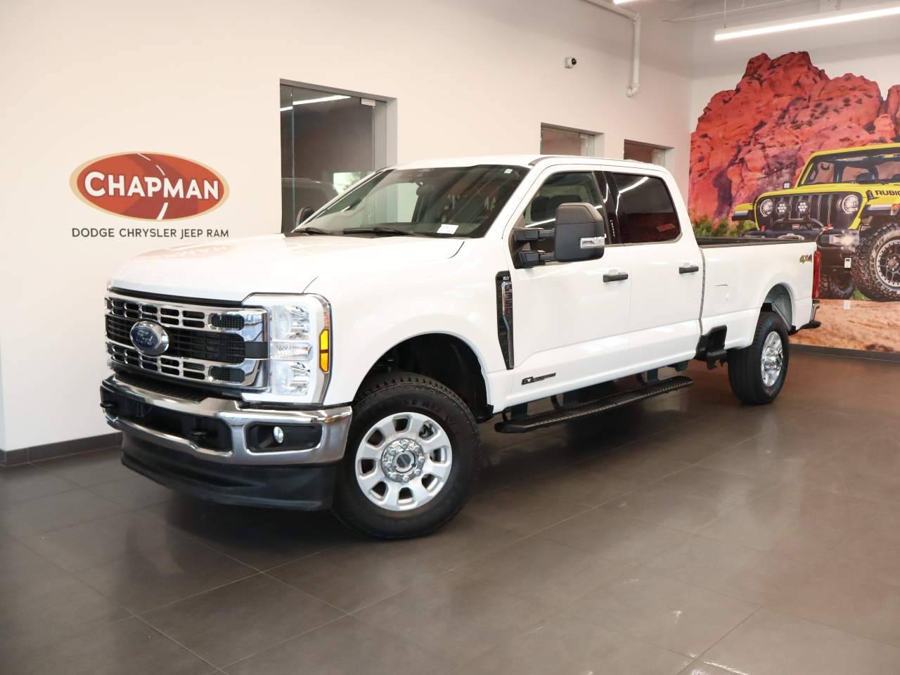 2024 Ford Super Duty F-350 XLT — Pickup Truck — 55,006 mi — Scottsdale, AZ