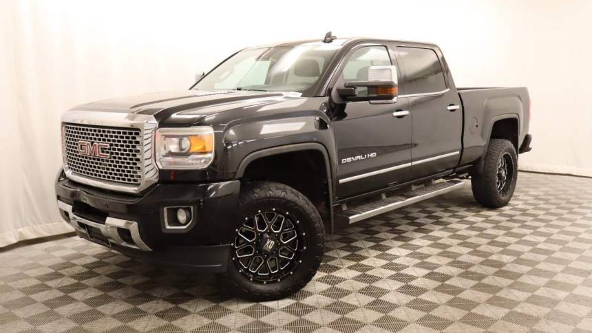2015 GMC Sierra 2500HD Denali — Pickup Truck — 180,342 mi — Scottsdale, AZ