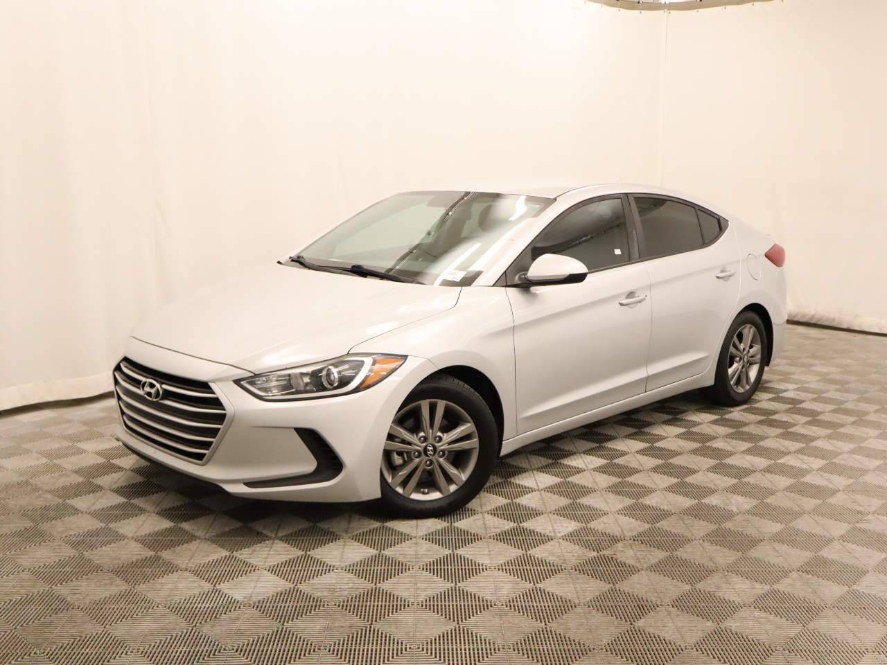 2017 Hyundai Elantra SE — Sedan — 150,564 mi — Scottsdale, AZ