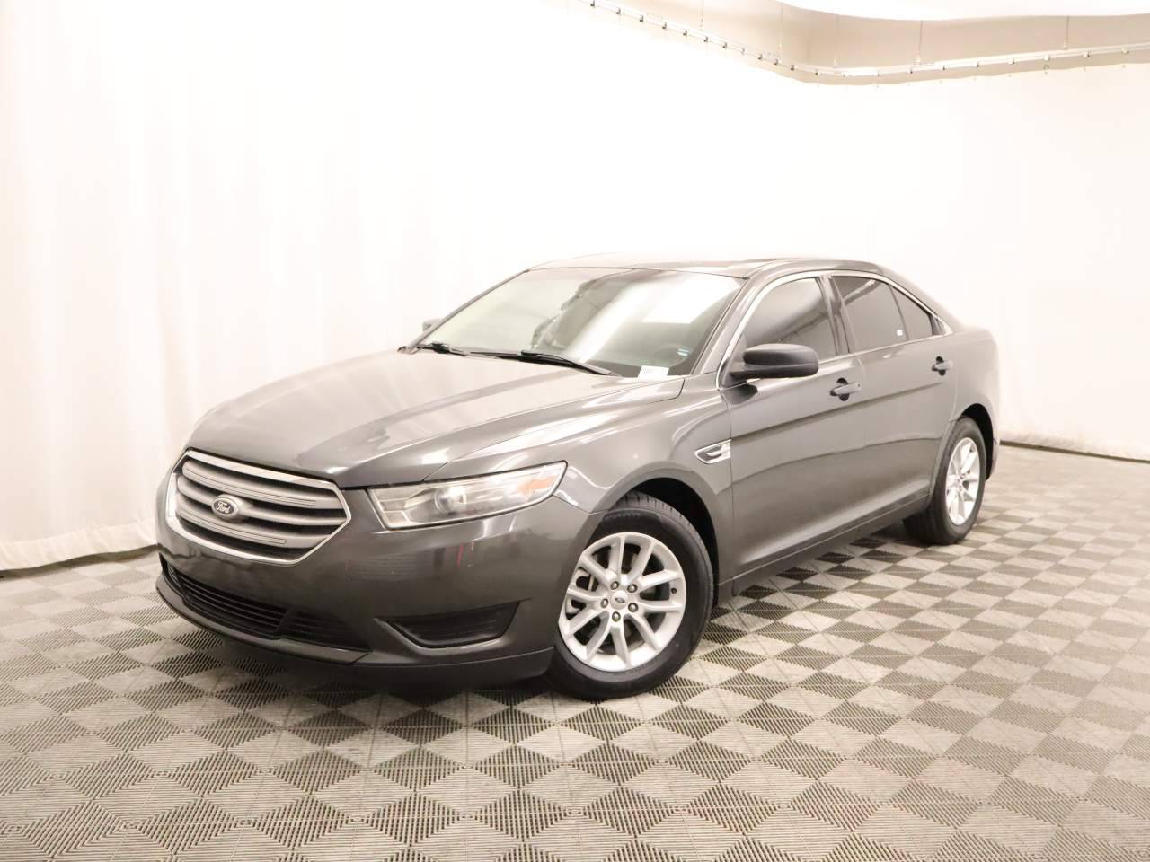 2015 Ford Taurus SE — Sedan — 108,802 mi — Scottsdale, AZ