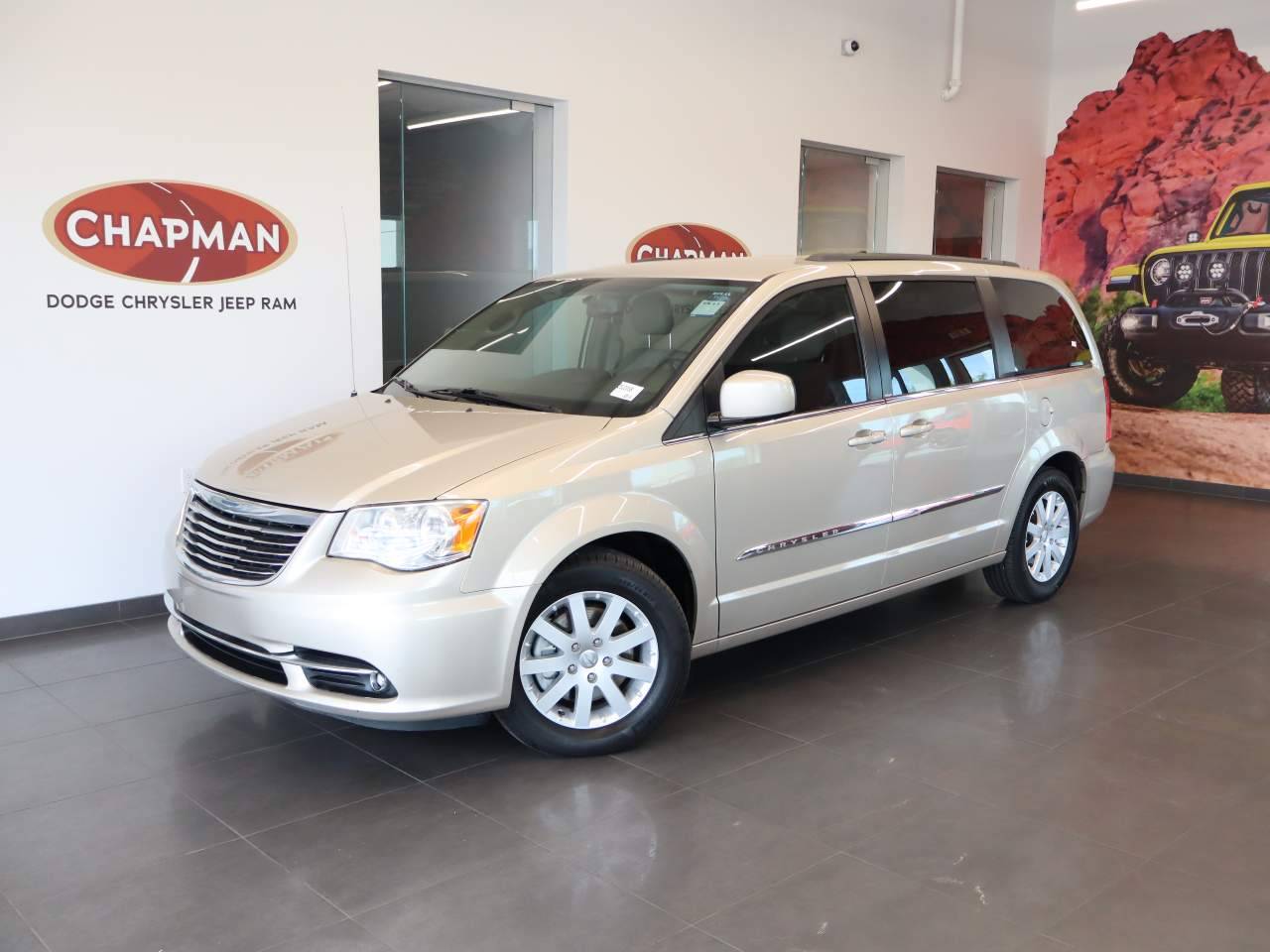 2014 Chrysler Town & Country Touring — Minivan — 137,291 mi — Scottsdale, AZ