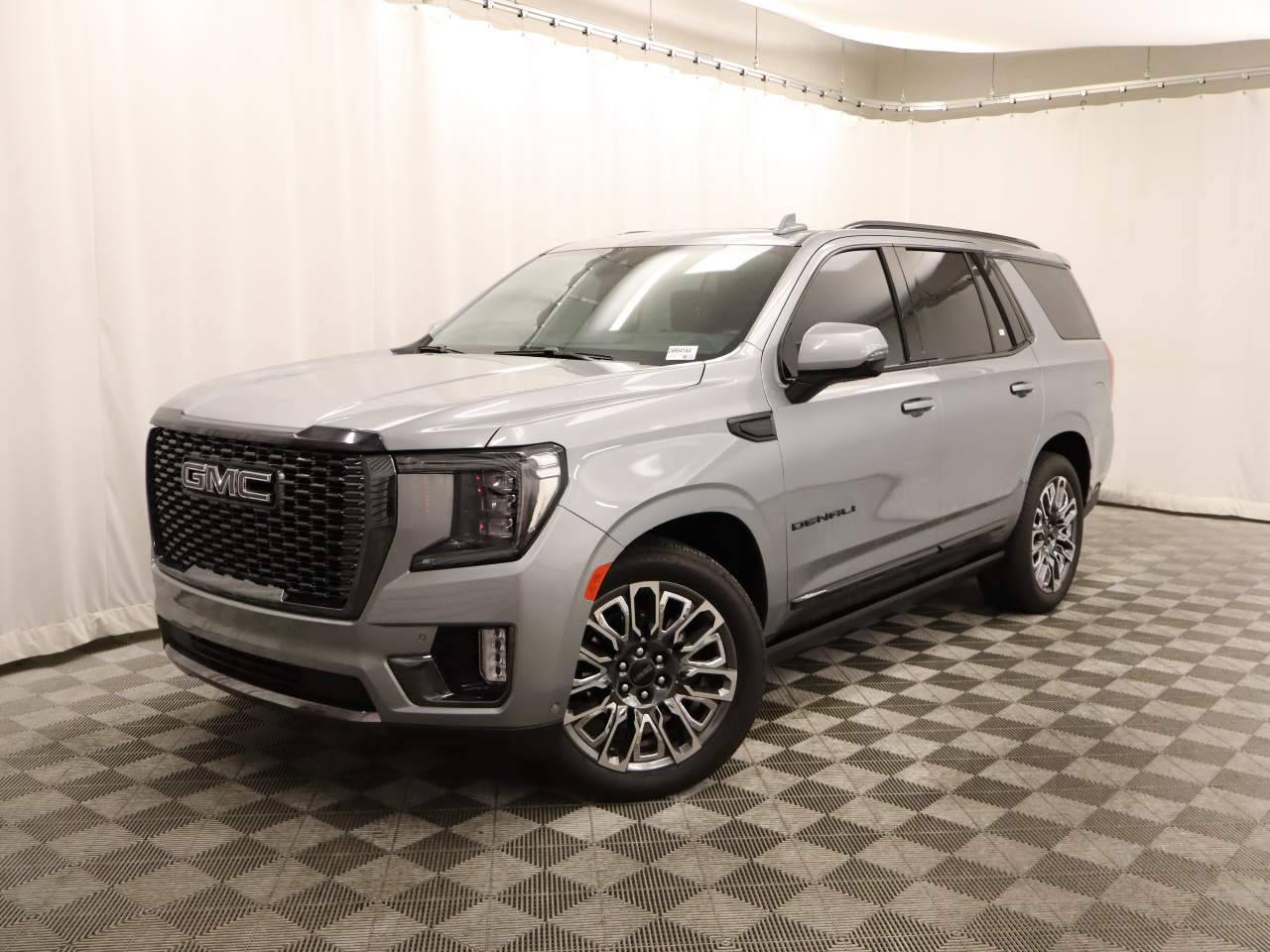 2024 GMC Yukon Denali Ultimate — SUV — 15,982 mi — Scottsdale, AZ