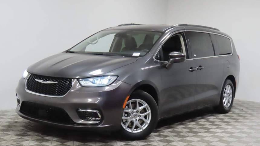 2022 Chrysler Pacifica Touring L — Minivan — 52,891 mi — Scottsdale, AZ