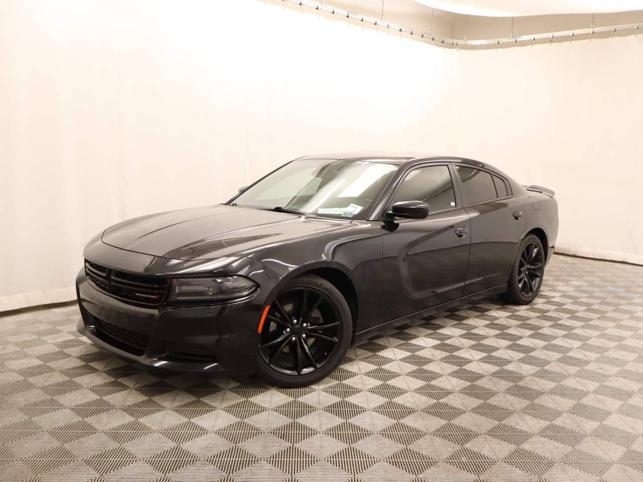 2016 Dodge Charger SE — Sedan — 116,162 mi — Scottsdale, AZ