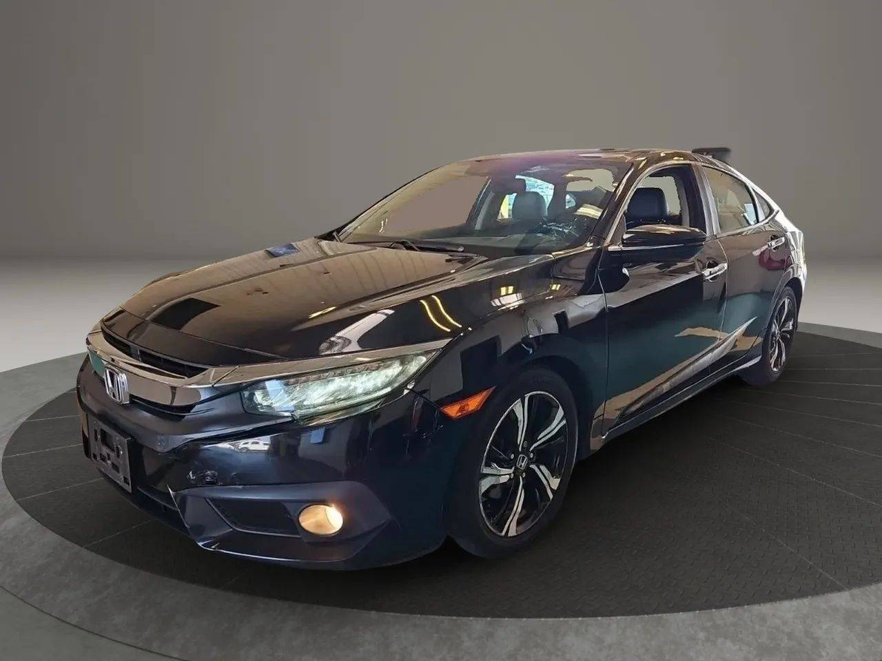 2016 Honda Civic Touring — Sedan — 82,223 mi — Stafford, VA