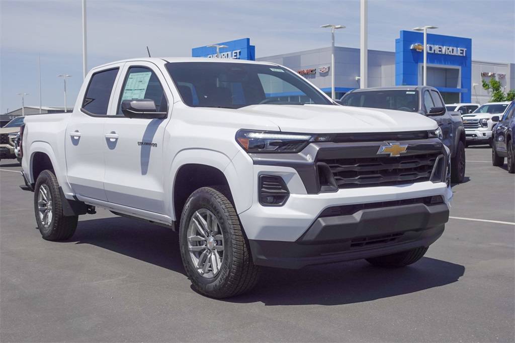 2025 Chevrolet Colorado LT — Pickup Truck — 24 mi — Woodland, CA