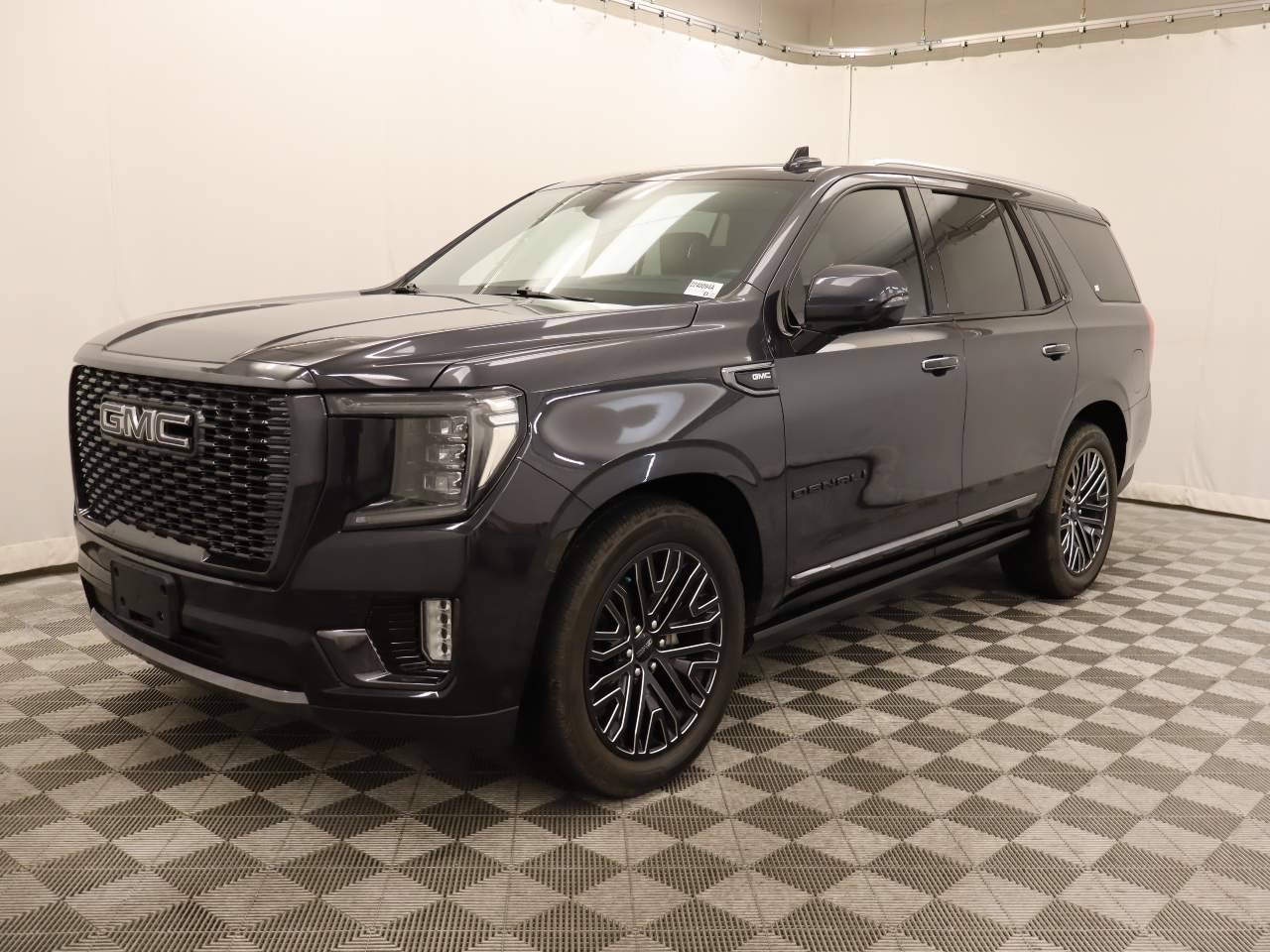 2023 GMC Yukon Denali Ultimate — SUV — 40,991 mi — Scottsdale, AZ