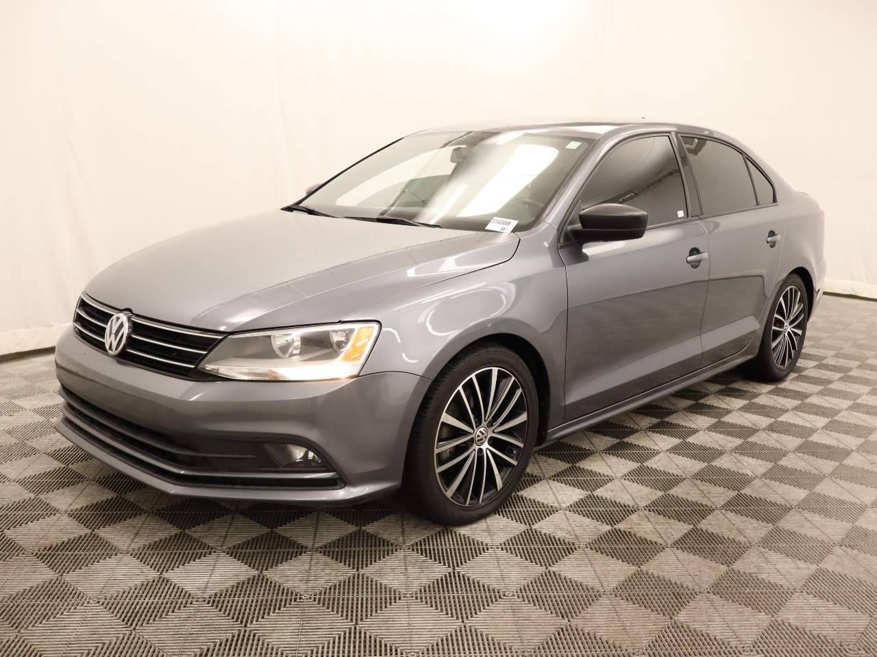 2016 Volkswagen Jetta 1.8T Sport — Sedan — 107,904 mi — Scottsdale, AZ
