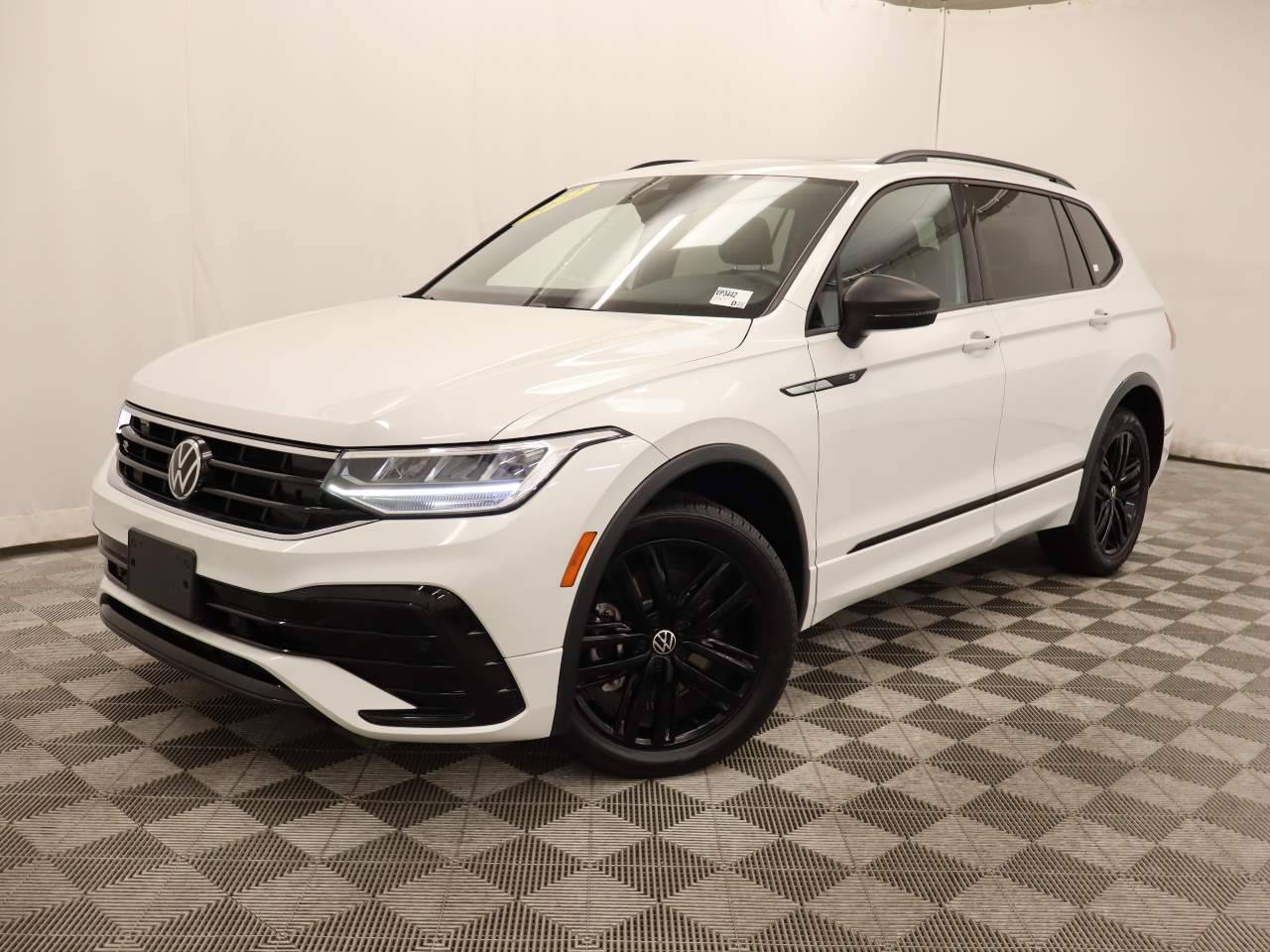 2022 Volkswagen Tiguan SE R-Line Black — SUV — 54,975 mi — Scottsdale, AZ