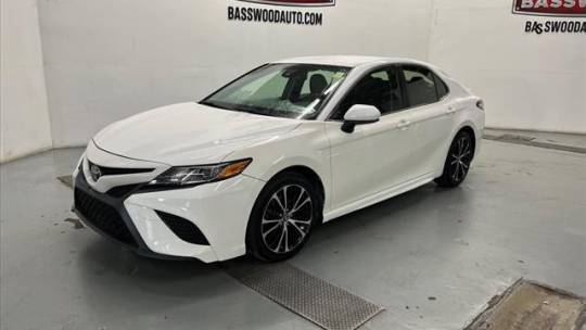 2018 Toyota Camry SE — Sedan — 74,162 mi — Fort Payne, AL