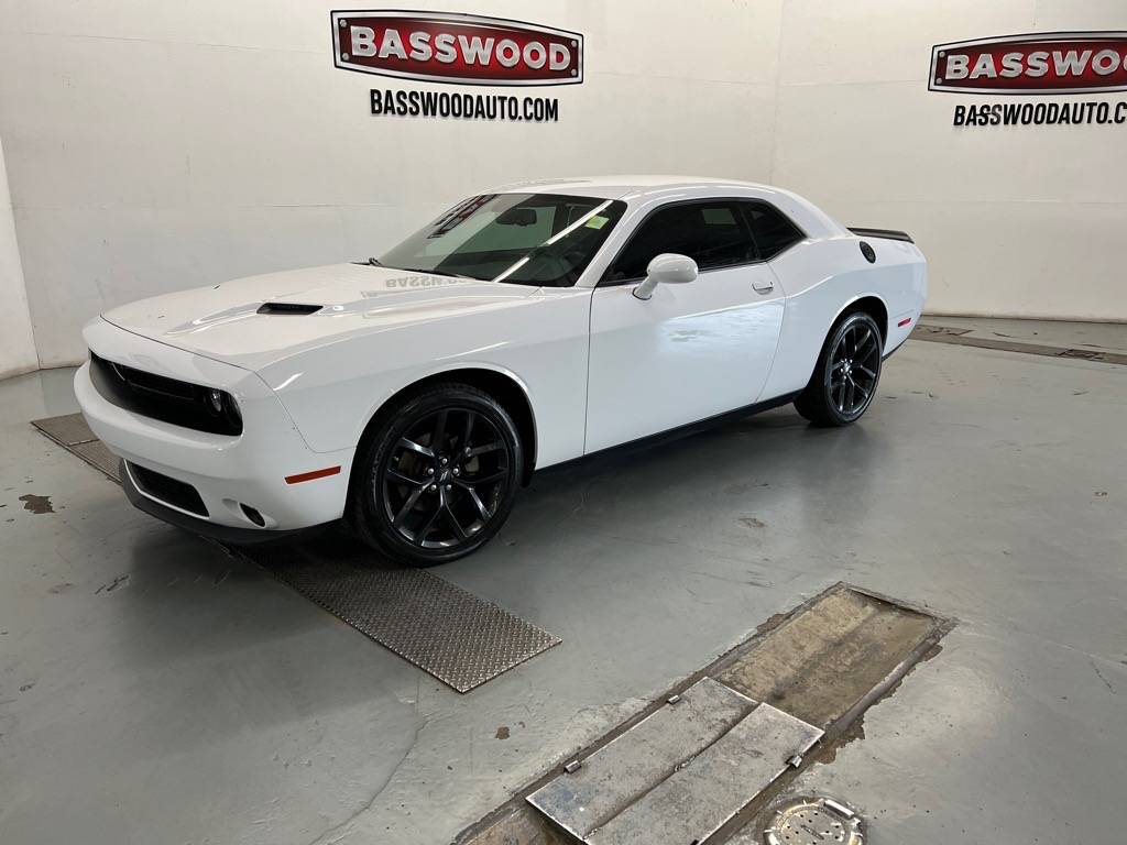 2022 Dodge Challenger SXT — Coupe — 33,758 mi — Fort Payne, AL