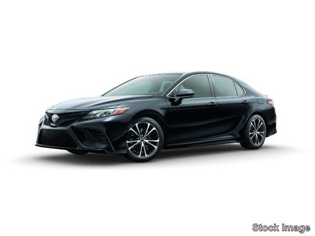 2018 Toyota Camry SE — Sedan — 102,630 mi — Fort Payne, AL