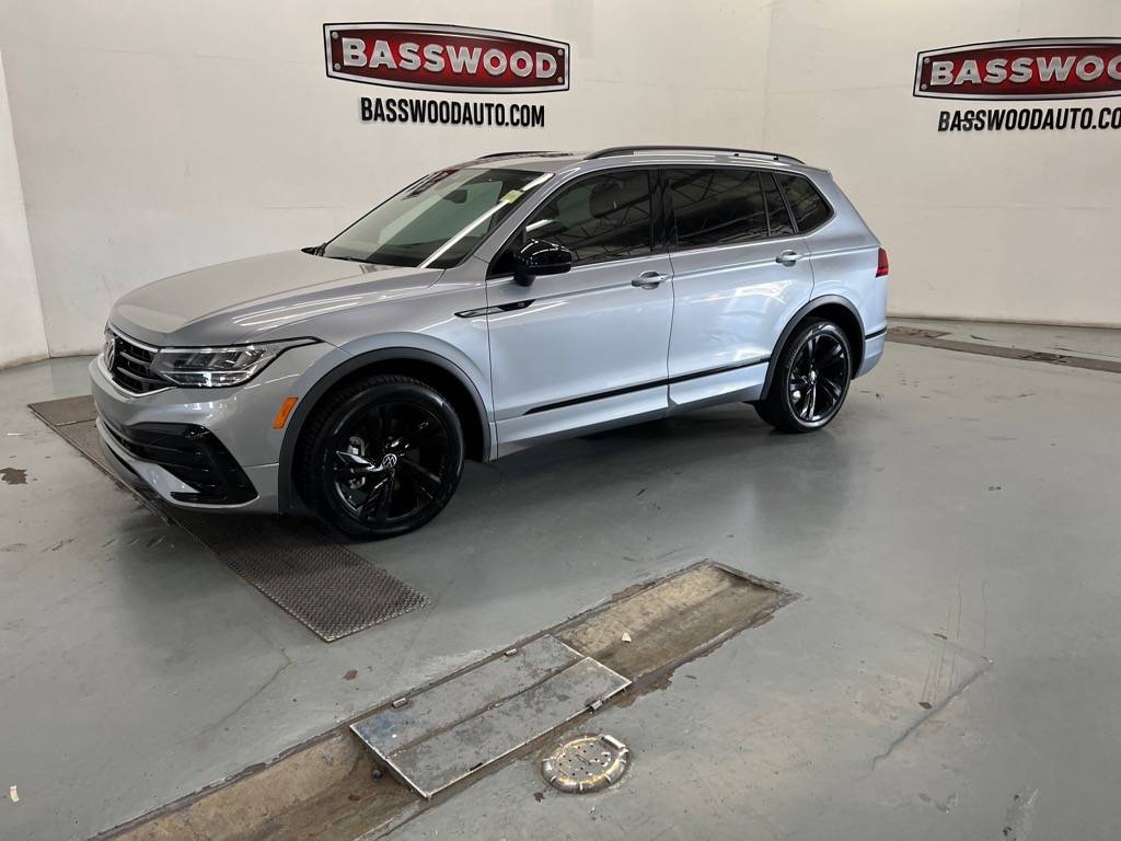 2023 Volkswagen Tiguan SE R-Line Black — SUV — 52,325 mi — Fort Payne, AL