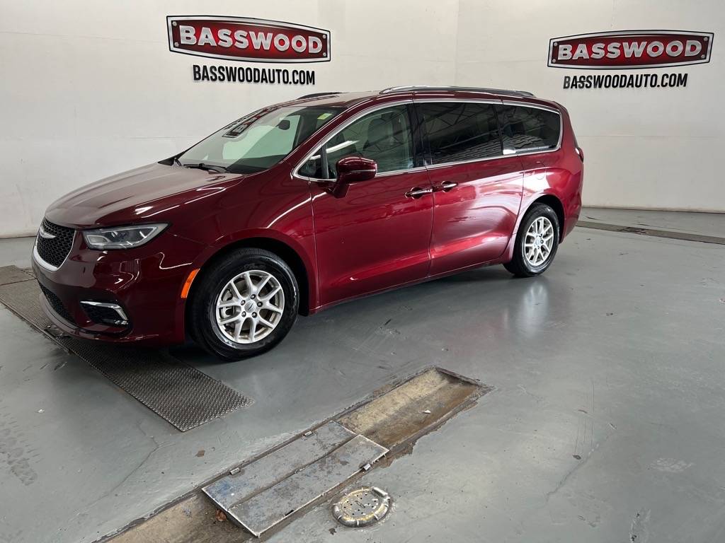2021 Chrysler Pacifica Touring L — Minivan — 74,411 mi — Fort Payne, AL