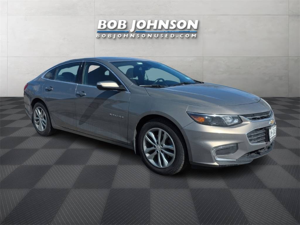 2017 Chevrolet Malibu LT — Sedan — 132,446 mi — Spencerport, NY