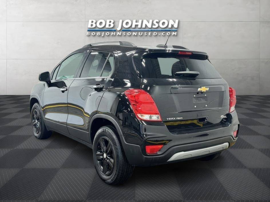 Thumbnail 5