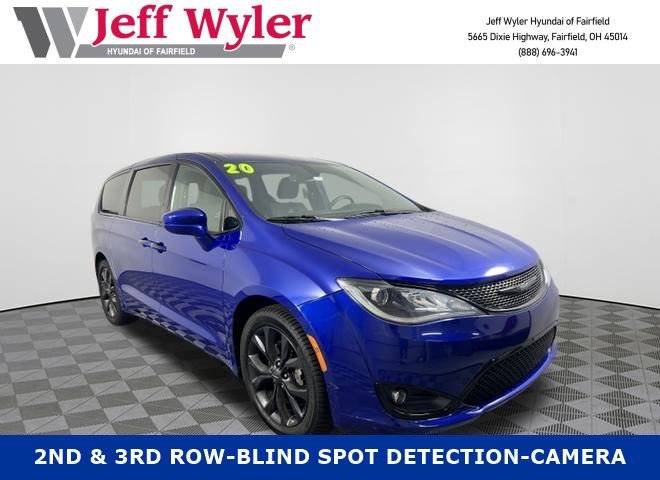 2020 Chrysler Pacifica Touring — Minivan — 100,080 mi — Fairfield, OH