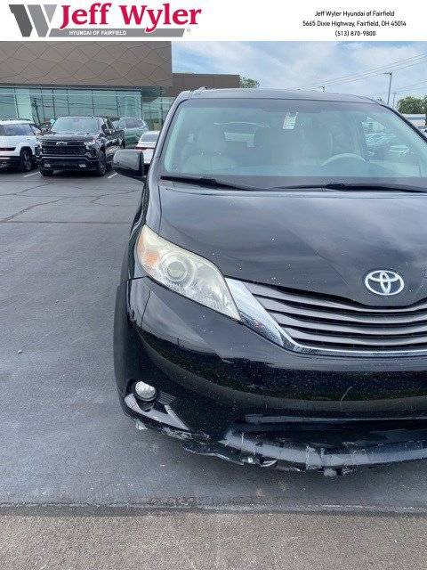 2012 Toyota Sienna Base — Minivan — 201,481 mi — Fairfield, OH
