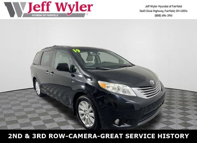 2017 Toyota Sienna XLE — Minivan — 122,715 mi — Fairfield, OH