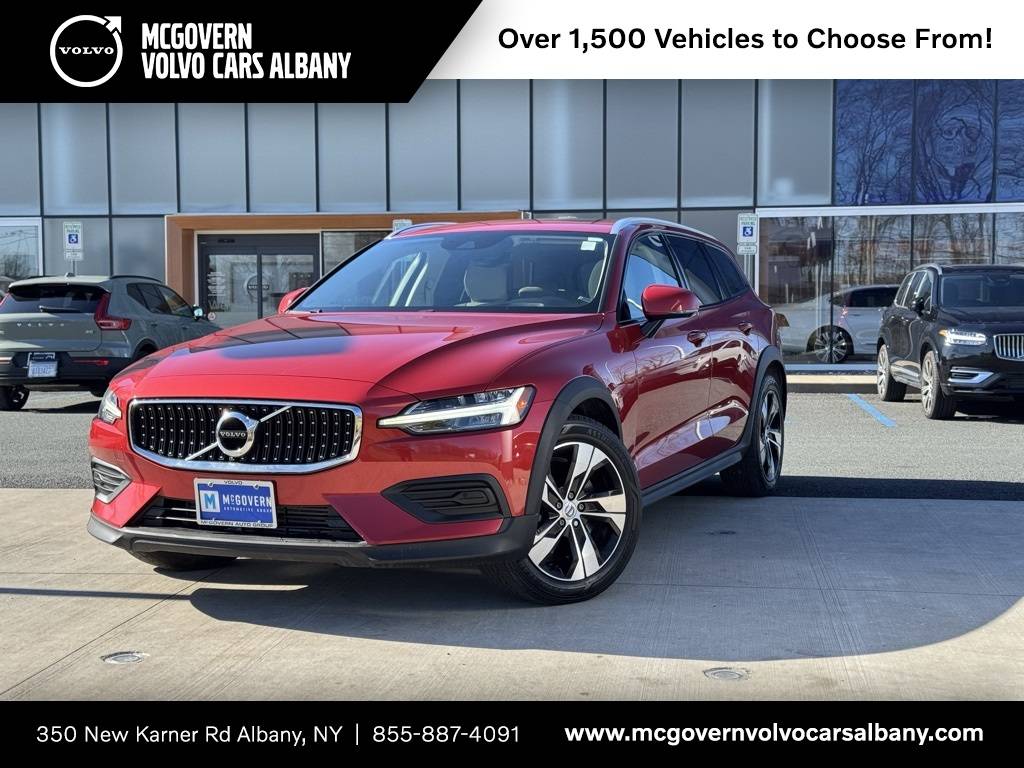 2020 Volvo V60 Cross Country T5 — Wagon — 28,823 mi — Colonie, NY