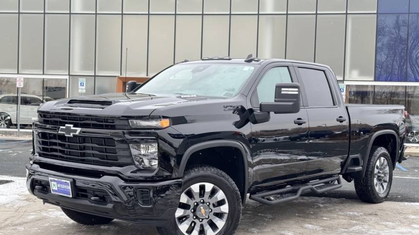 2024 Chevrolet Silverado 2500HD Custom — Pickup Truck — 9,219 mi — Colonie, NY