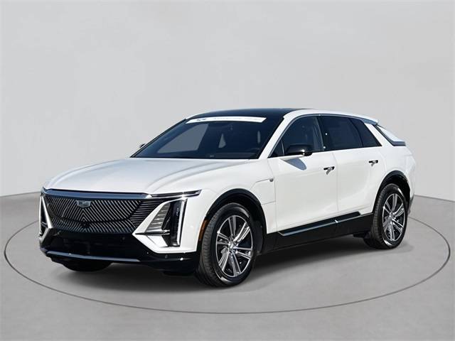2024 Cadillac LYRIQ Luxury — SUV — 16,665 mi — St Clair Shores, MI