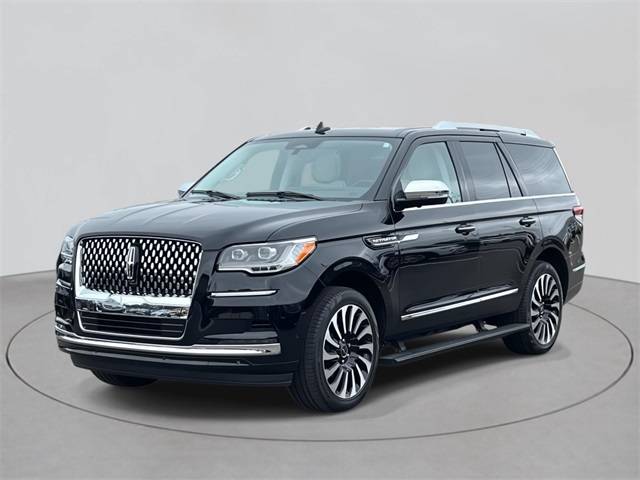 2022 Lincoln Navigator Black Label — SUV — 15,155 mi — St Clair Shores, MI