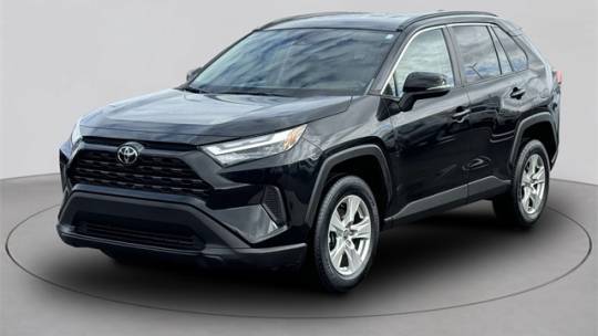 2022 Toyota RAV4 XLE — SUV — 24,382 mi — St Clair Shores, MI