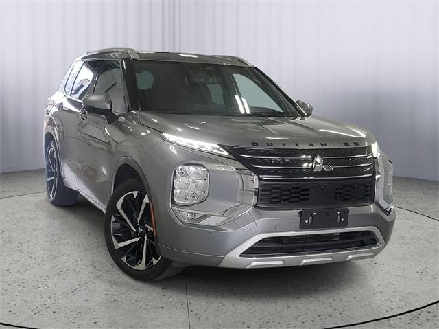 2022 Mitsubishi Outlander SEL — SUV — 59,748 mi — Kalamazoo, MI