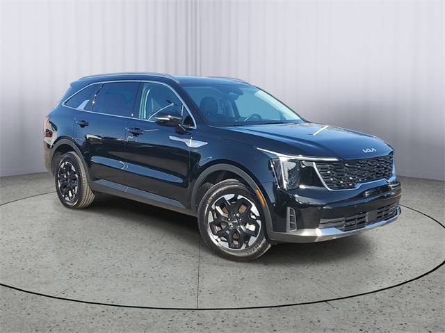 2025 Kia Sorento S — SUV — 3,139 mi — Kalamazoo, MI