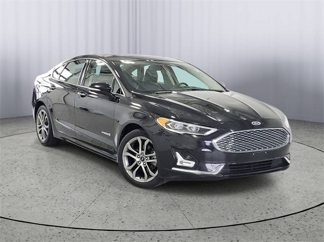 2019 Ford Fusion Hybrid Titanium — Sedan — 86,376 mi — Kalamazoo, MI
