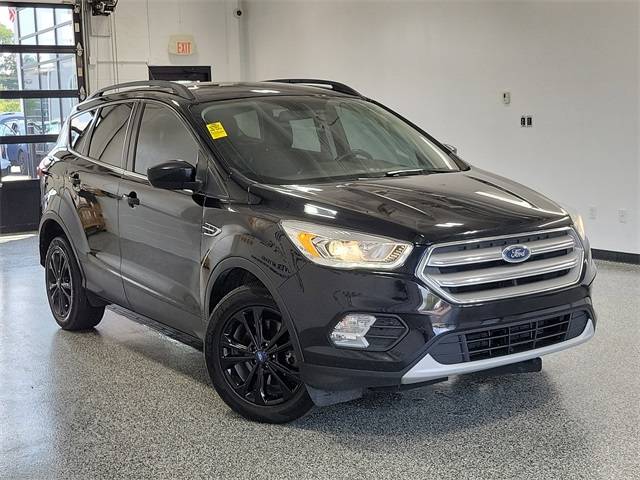 2019 Ford Escape SEL — SUV — 104,108 mi — Kalamazoo, MI
