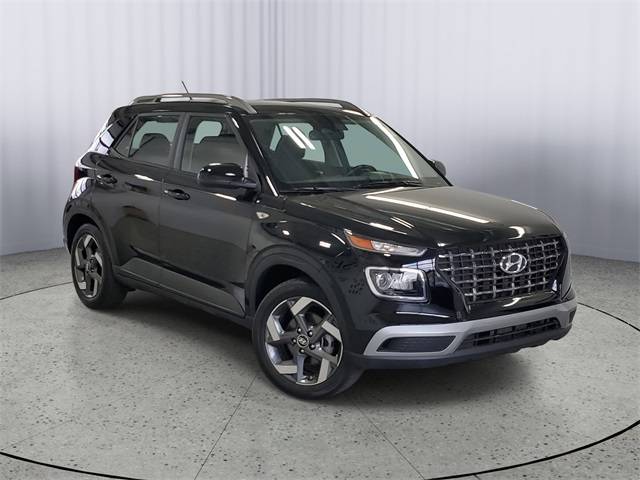 2024 Hyundai Venue SEL — SUV — 31,768 mi — Kalamazoo, MI