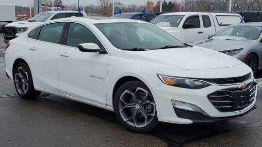 2024 Chevrolet Malibu LT — Sedan — 27,933 mi — Kalamazoo, MI