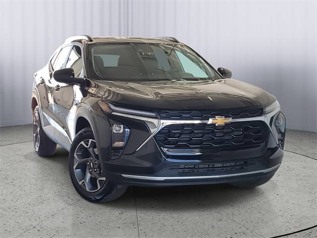 2024 Chevrolet Trax LT — SUV — 29,632 mi — Kalamazoo, MI