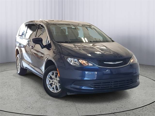 2018 Chrysler Pacifica LX — Minivan — 132,837 mi — Kalamazoo, MI