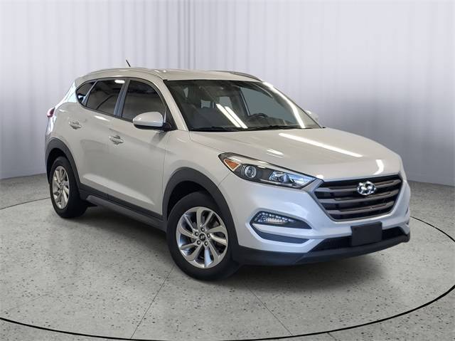 2016 Hyundai Tucson SE — SUV — 85,900 mi — Kalamazoo, MI