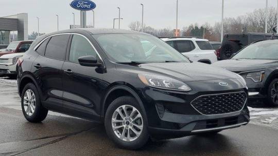 2020 Ford Escape SE — SUV — 105,038 mi — Kalamazoo, MI