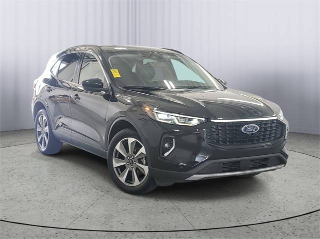 2023 Ford Escape Platinum — SUV — 41,886 mi — Kalamazoo, MI
